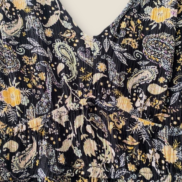 REWIND Crinkly Babydoll Dress with Lining, Size L. - Picture 9 of 13